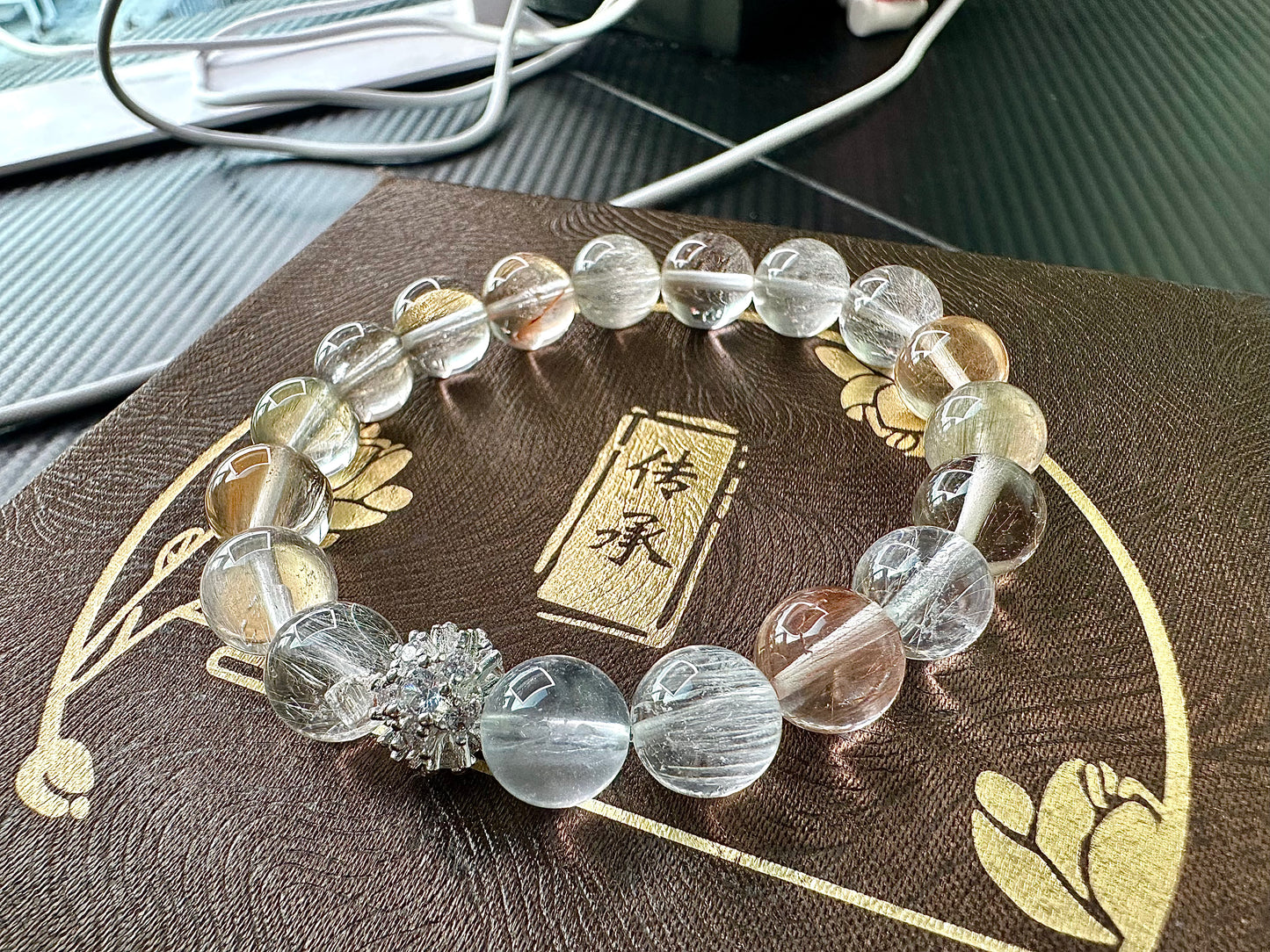 Multicolor Rutilated Quartz (彩兔毛)