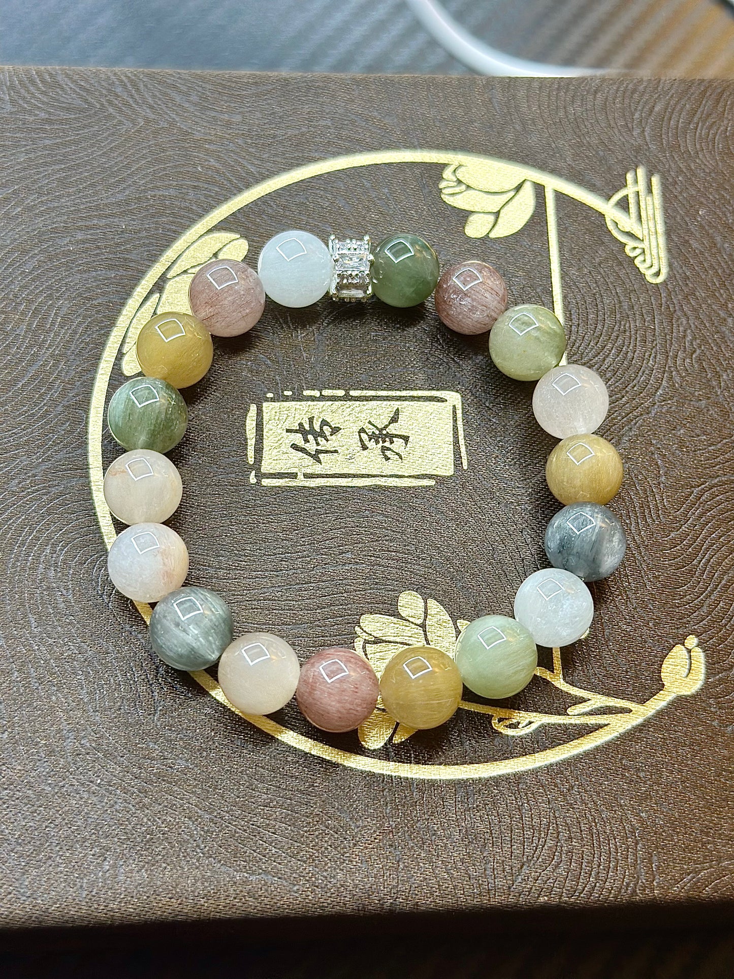 Multicolor Rutilated Quartz (彩兔毛）